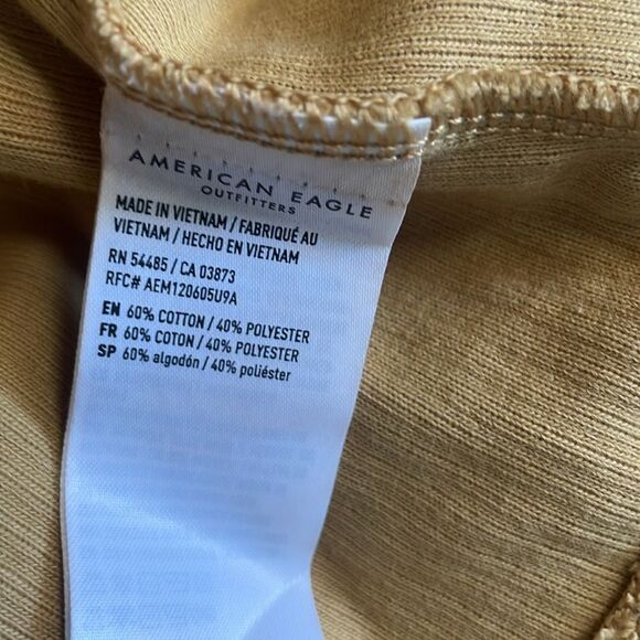 American Eagle Gold Corduroy Relaxed Fit Raglan Semi-Cropped Jacket (XS) - Picture 9 of 11